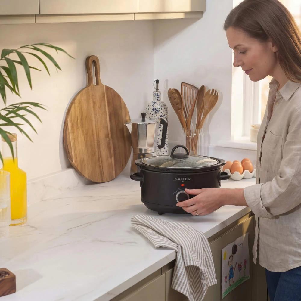 Salter Kuro 3.5l Slow Cooker Black